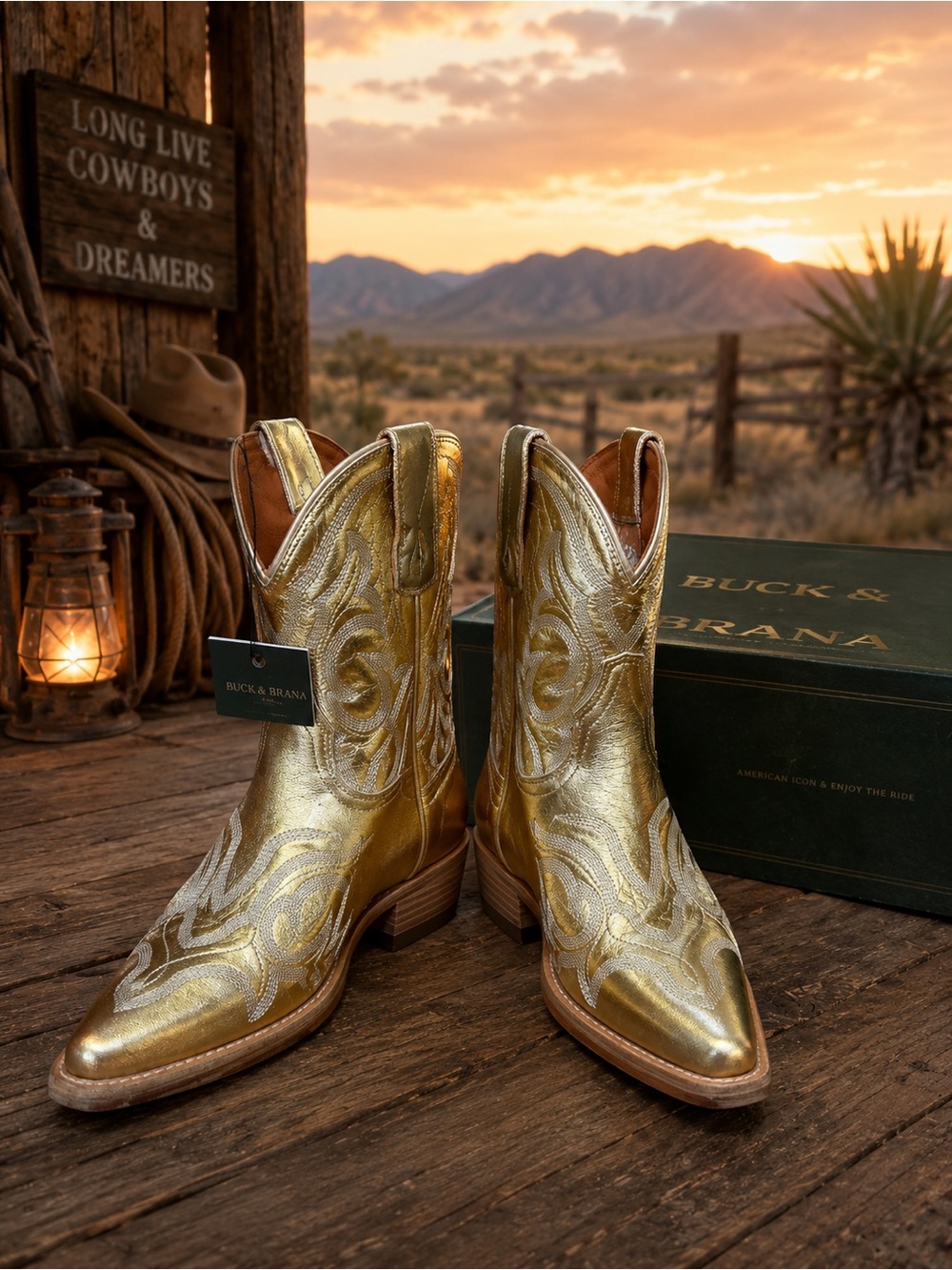 Buck & Brana Leather Metallic Gold with white stitching Western Cowgirl Boots.